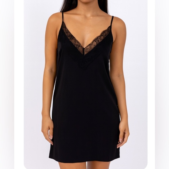 Walter Baker slip dress camisole night gown black satin like material lace top - Picture 1 of 7